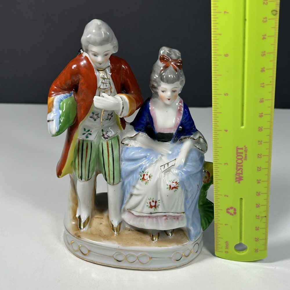 Vintage Occupied Japan Ceramic Victorian Couple Colonial Couple Japan - Picture 6 of 7